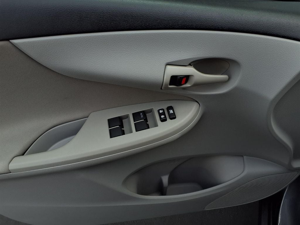 2013 Toyota Corolla L