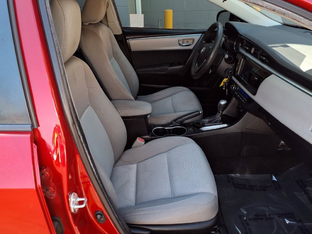 2016 Toyota Corolla LE Plus