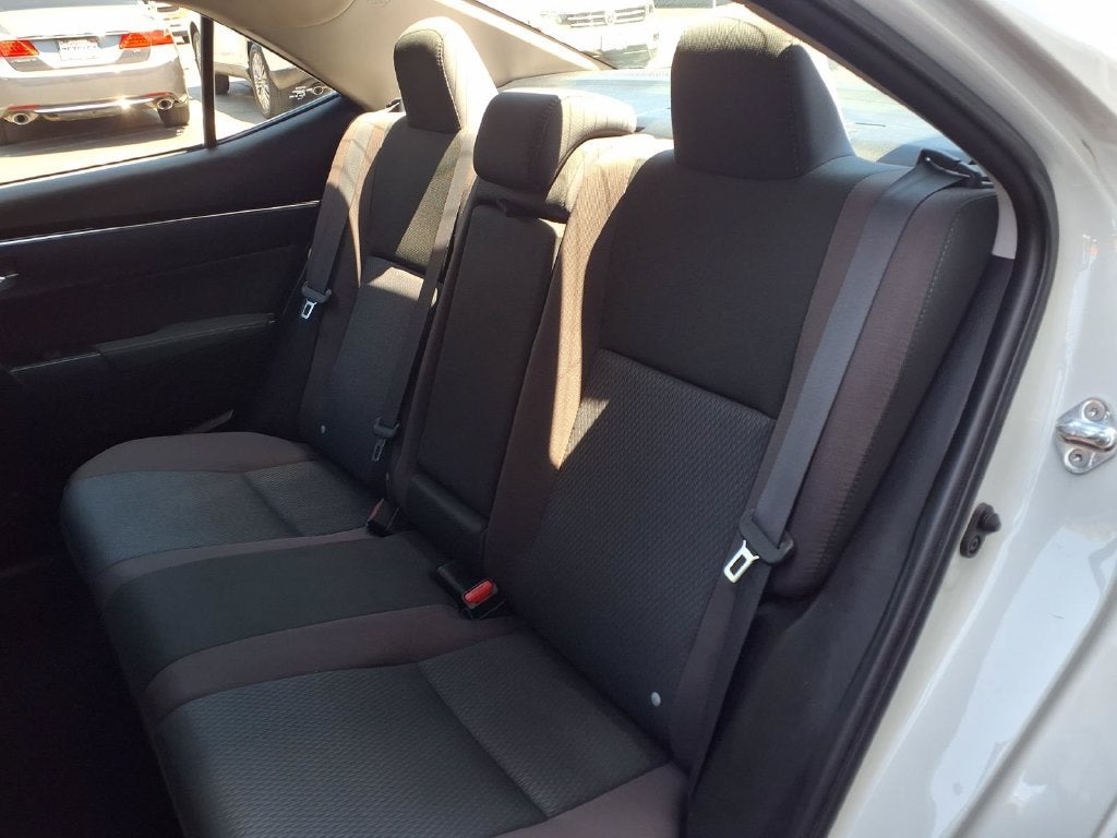2017 Toyota Corolla LE