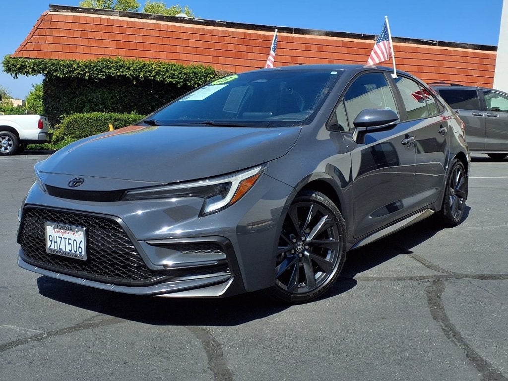2023 Toyota Corolla SE