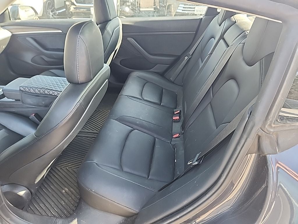 2022 Tesla Model 3 Base