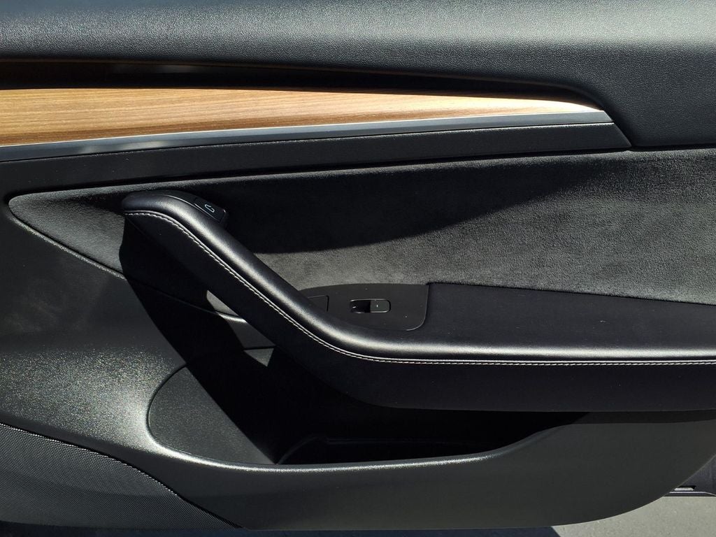 2022 Tesla Model 3 Base