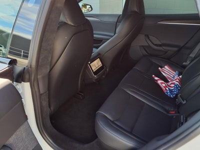2022 Tesla Model S Base