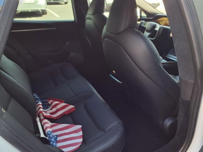 2022 Tesla Model S Base