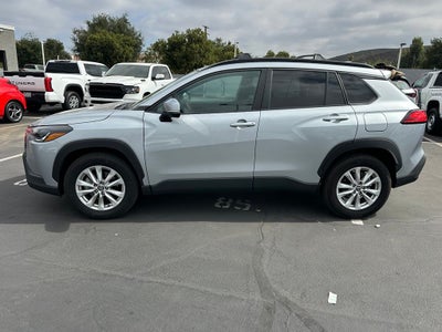 2024 Toyota Corolla Cross LE