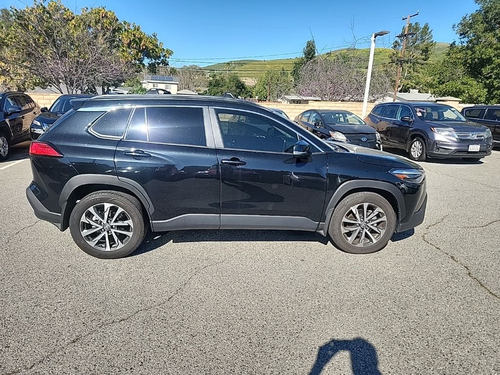 2024 Toyota Corolla Cross XLE