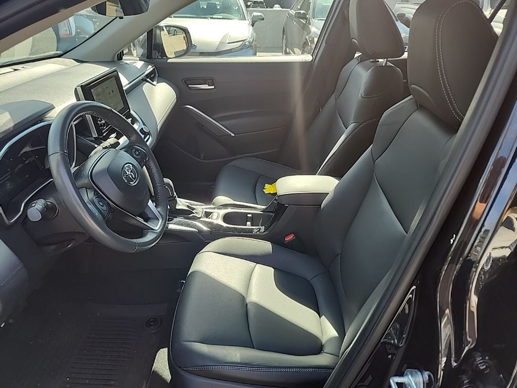 2024 Toyota Corolla Cross XLE