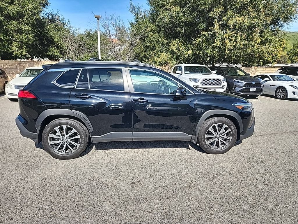 2024 Toyota Corolla Cross XLE