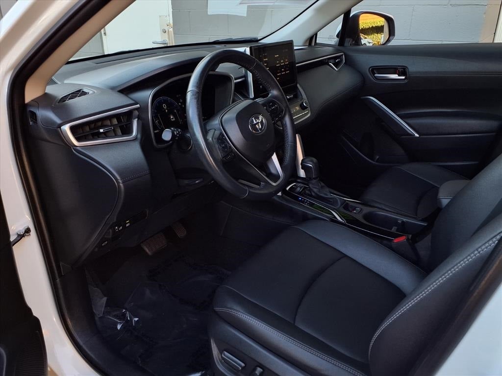 2023 Toyota Corolla Cross XLE
