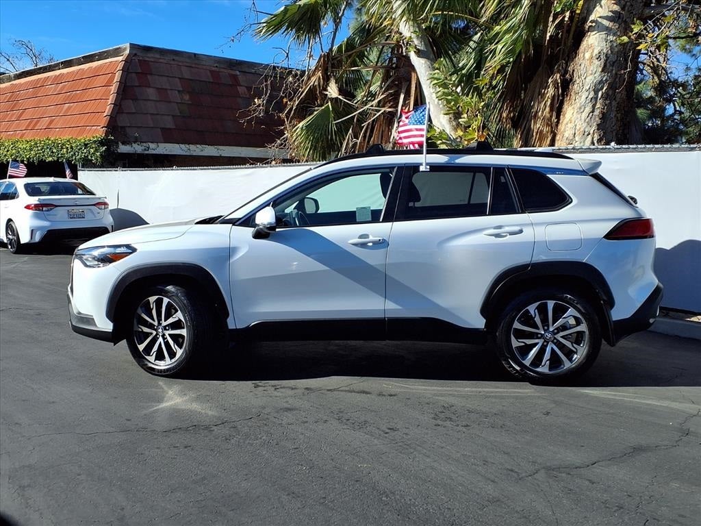 2023 Toyota Corolla Cross XLE