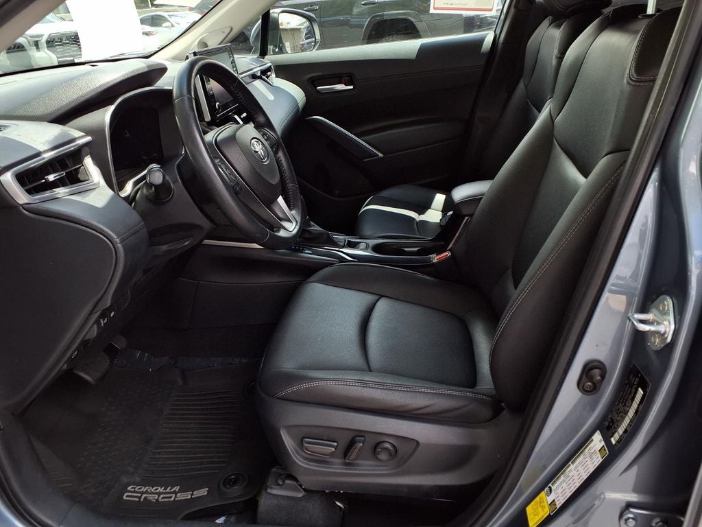 2022 Toyota Corolla Cross XLE