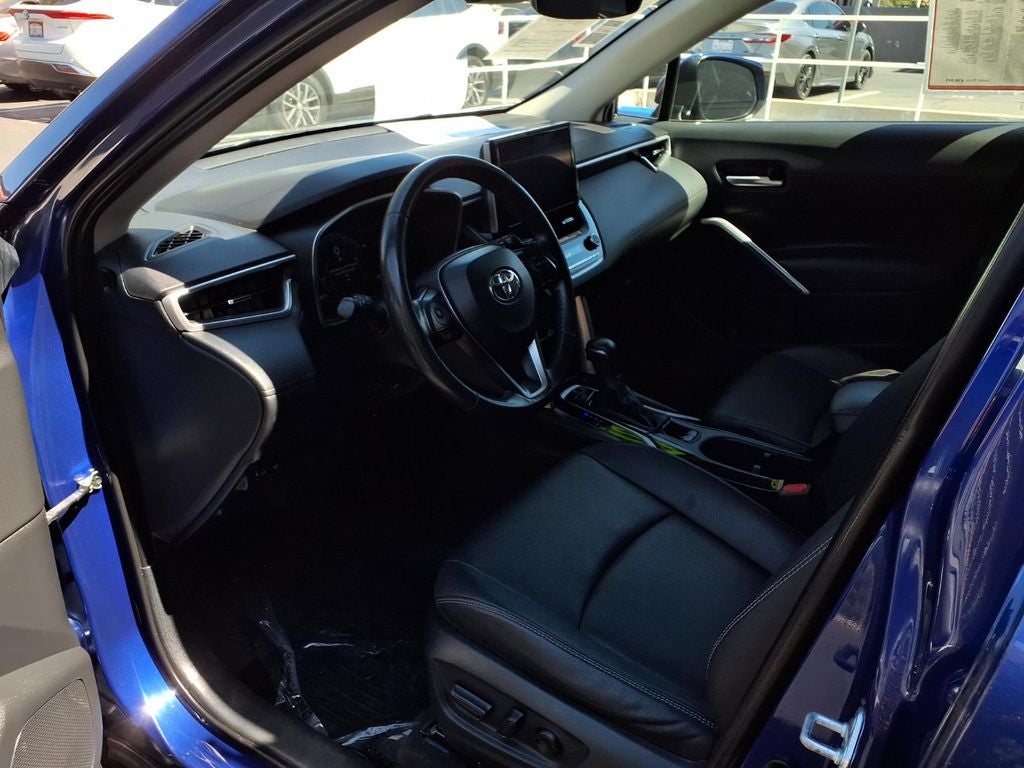 2024 Toyota Corolla Cross XLE