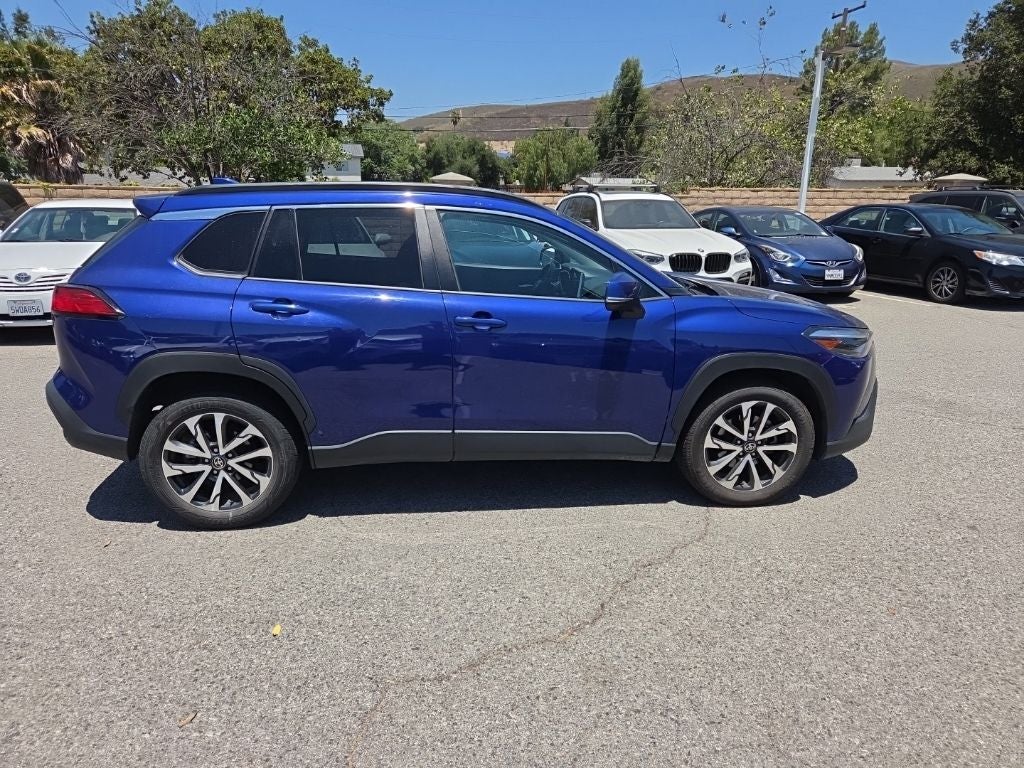 2024 Toyota Corolla Cross XLE