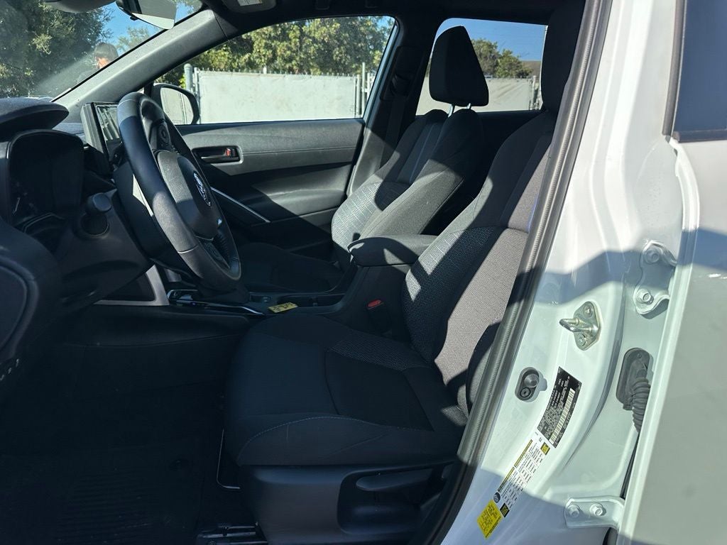 2024 Toyota Corolla Cross Hybrid SE