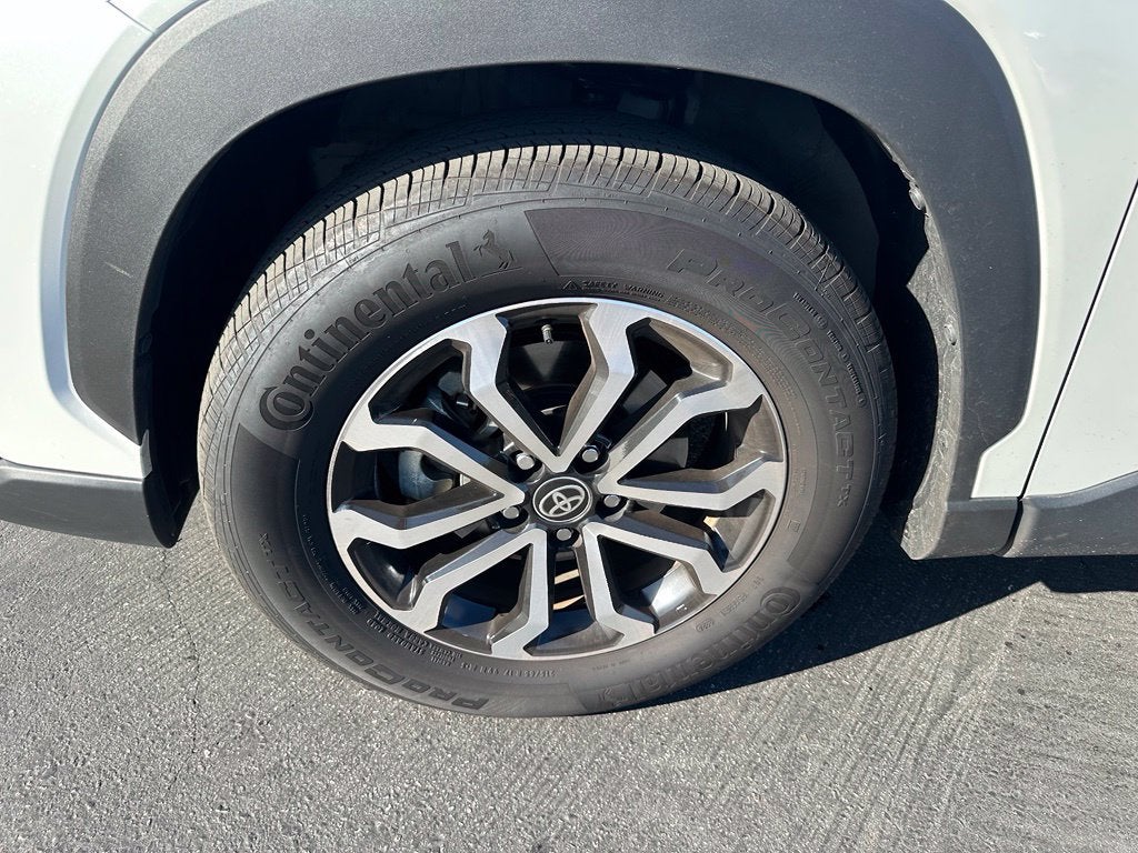 2024 Toyota Corolla Cross Hybrid SE
