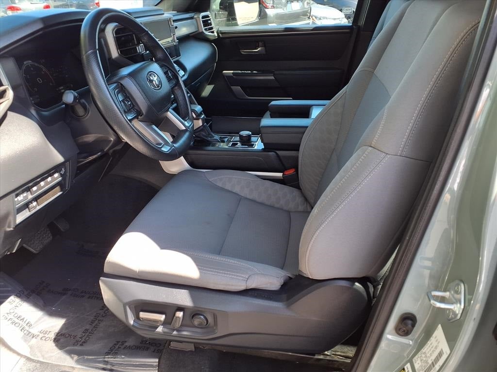 2025 Toyota Sequoia SR5