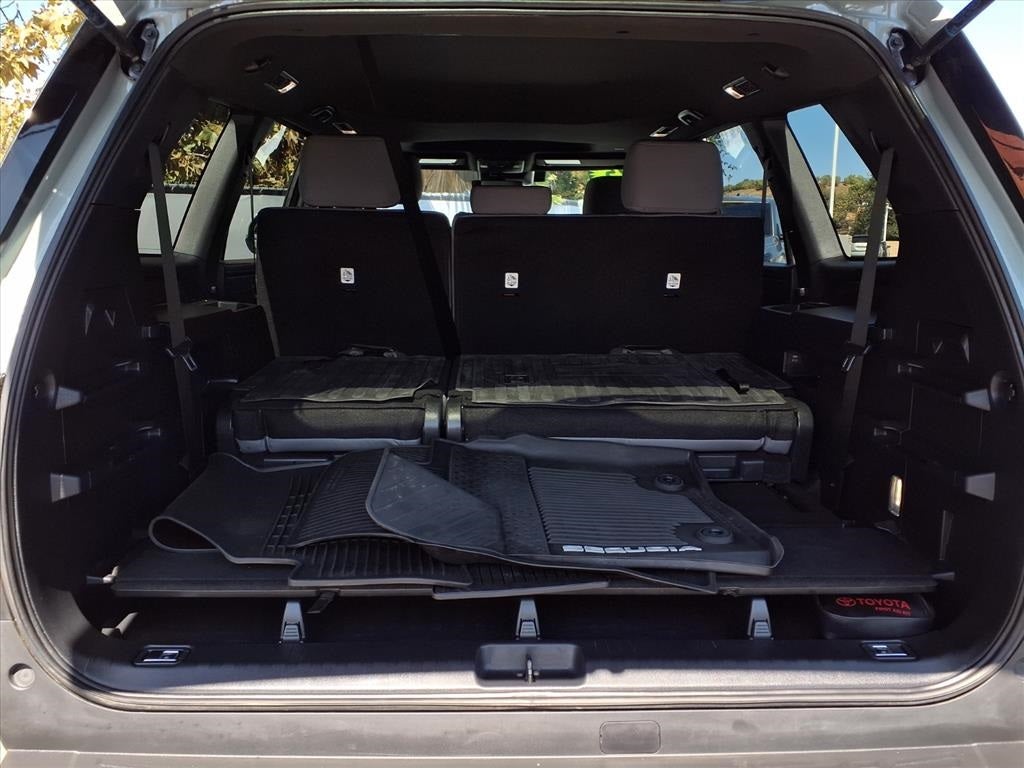 2025 Toyota Sequoia SR5