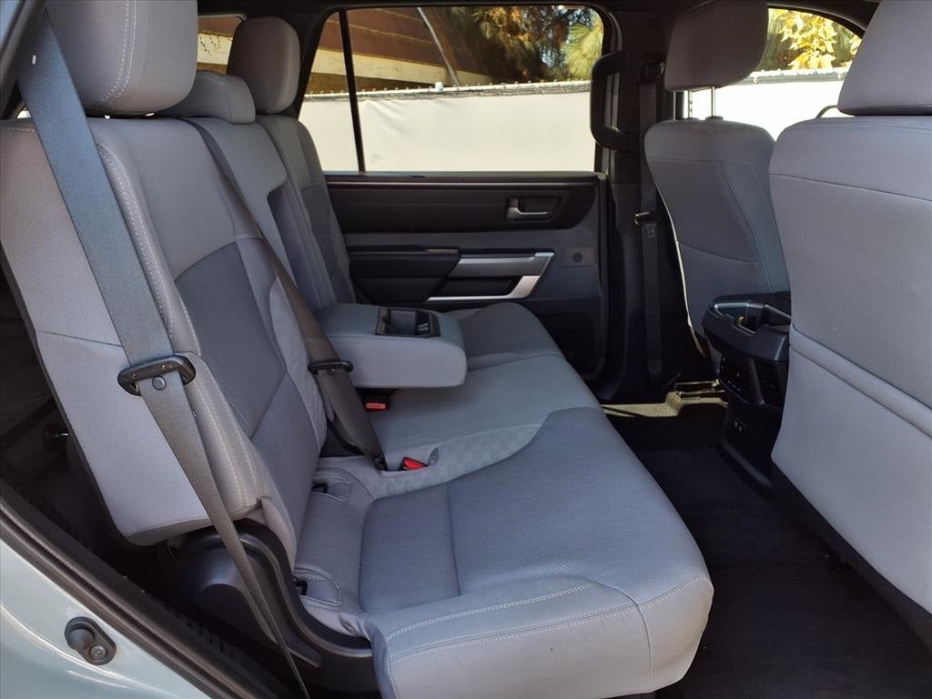 2025 Toyota Sequoia SR5