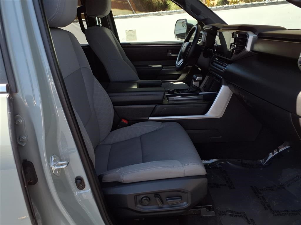 2025 Toyota Sequoia SR5