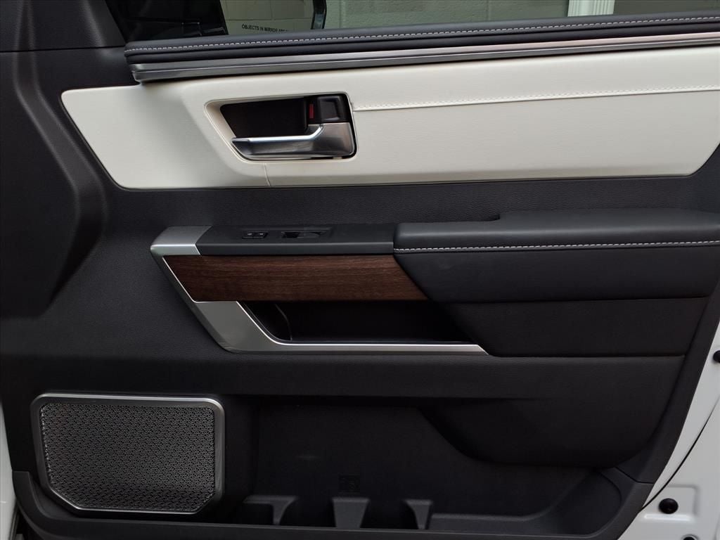 2025 Toyota Sequoia Capstone