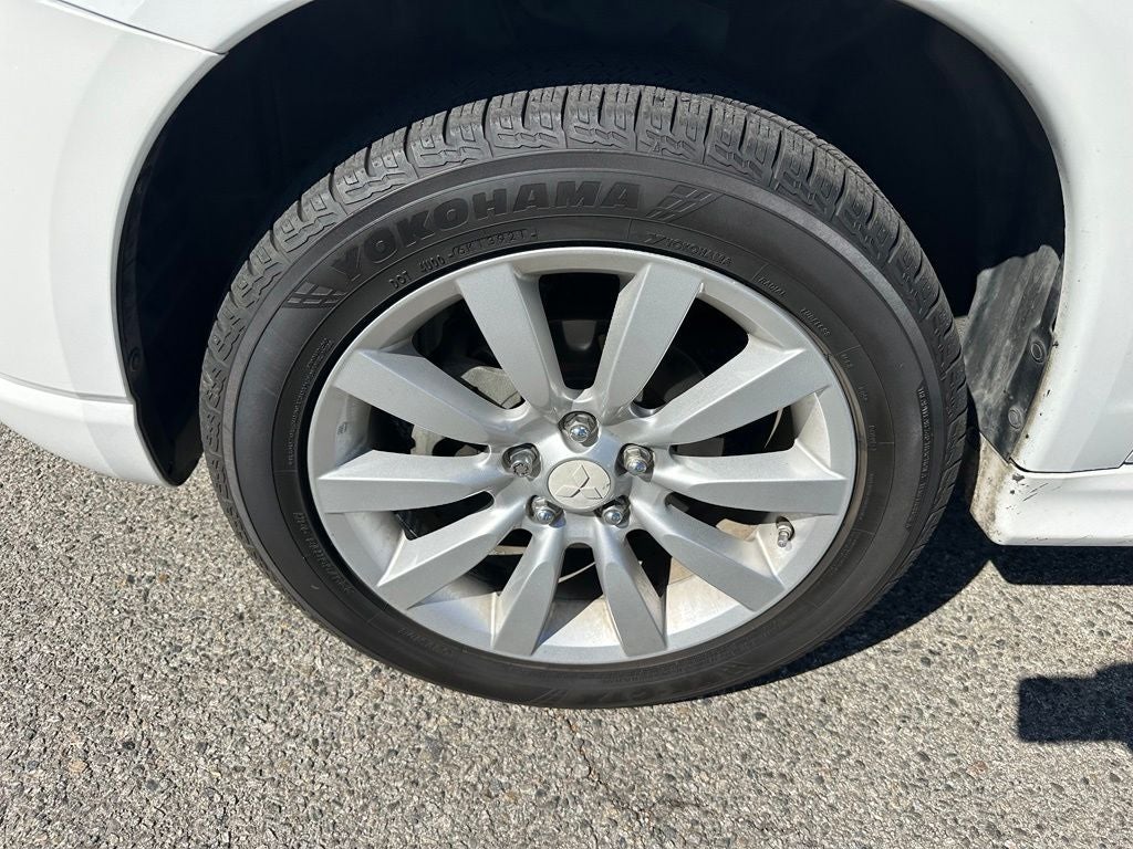 2011 Mitsubishi Outlander Sport SE