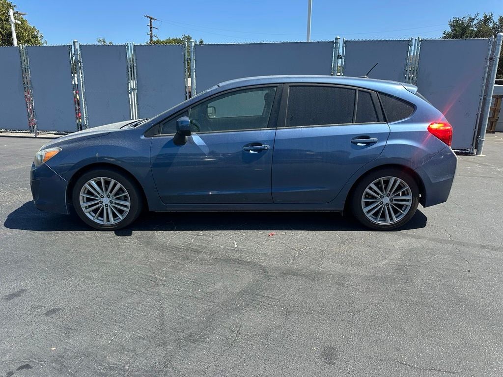 2013 Subaru Impreza 2.0i Premium