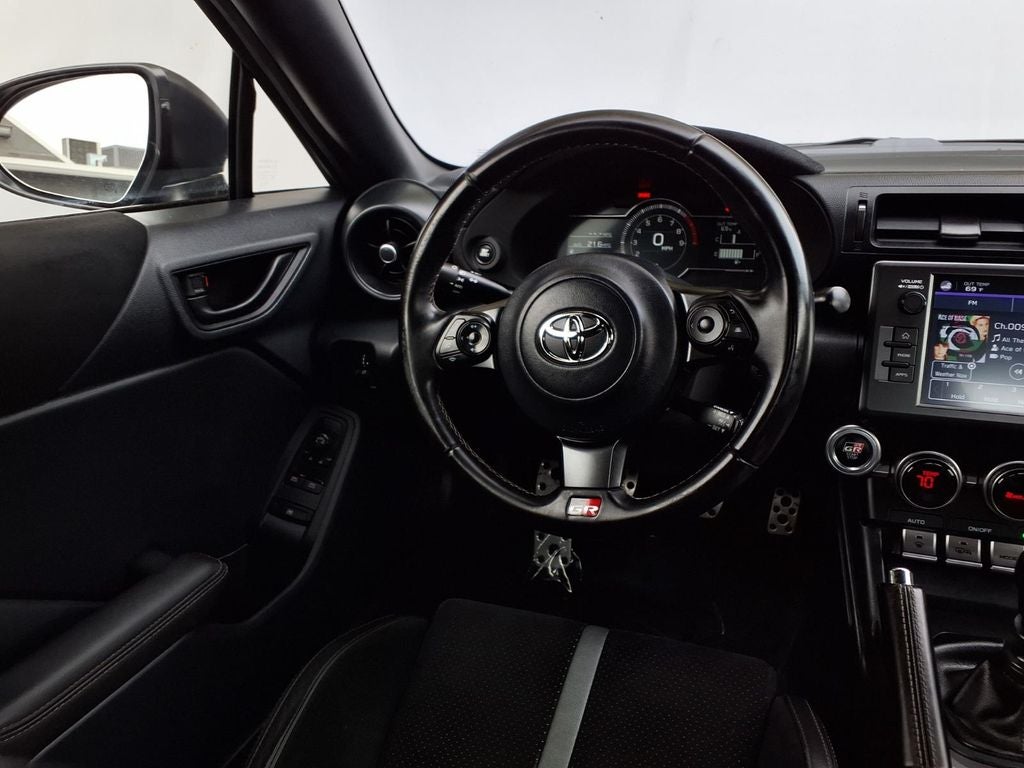 2024 Toyota GR86 Premium