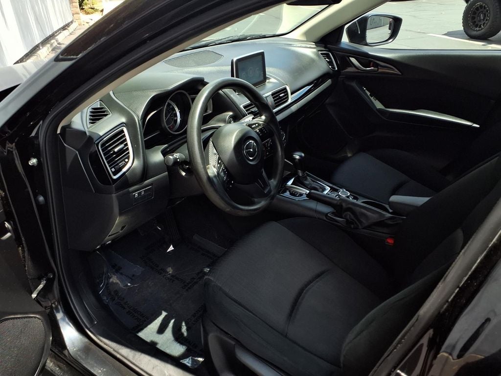 2015 Mazda Mazda3 i Sport