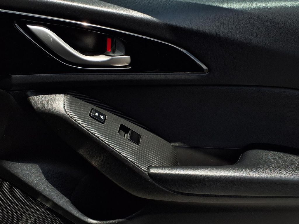 2015 Mazda Mazda3 i Sport