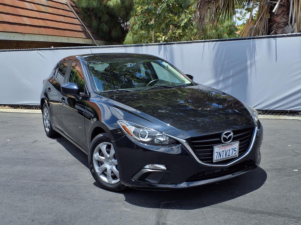 2015 Mazda Mazda3 i Sport