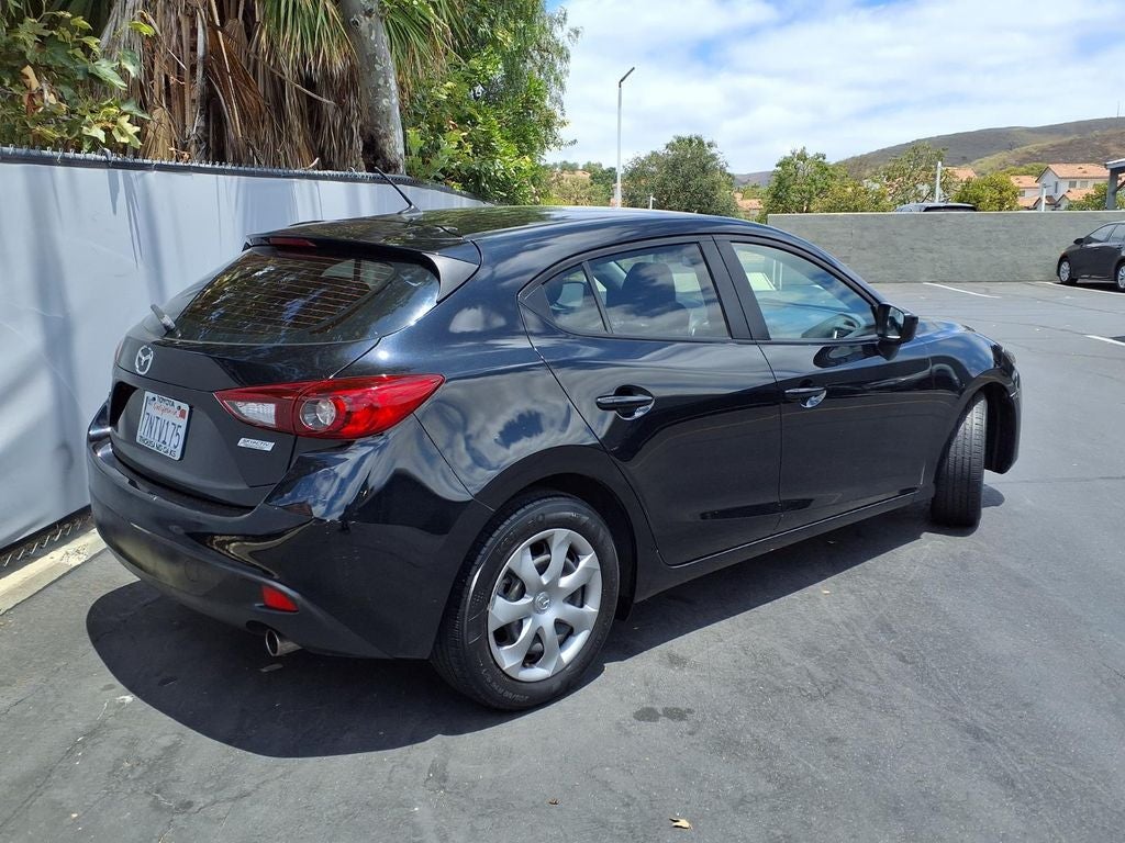2015 Mazda Mazda3 i Sport