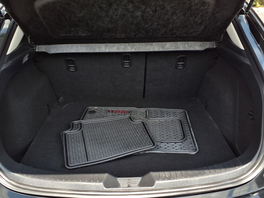 2015 Mazda Mazda3 i Sport