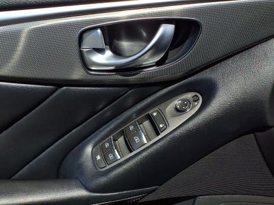 2015 INFINITI Q50 Hybrid Premium