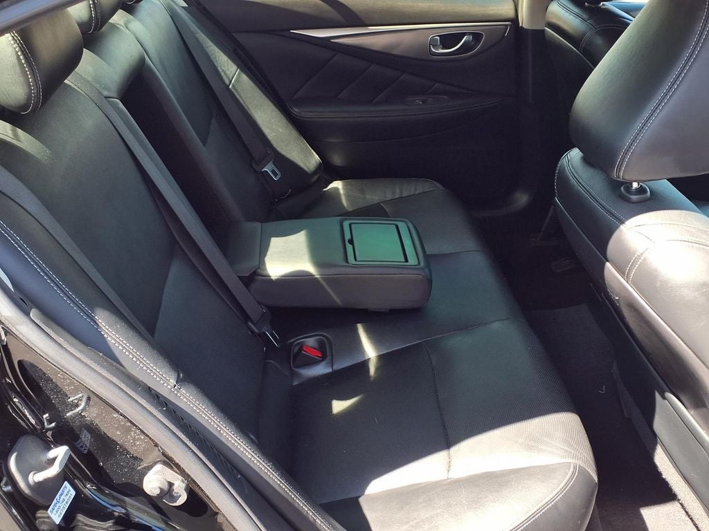 2015 INFINITI Q50 Hybrid Premium