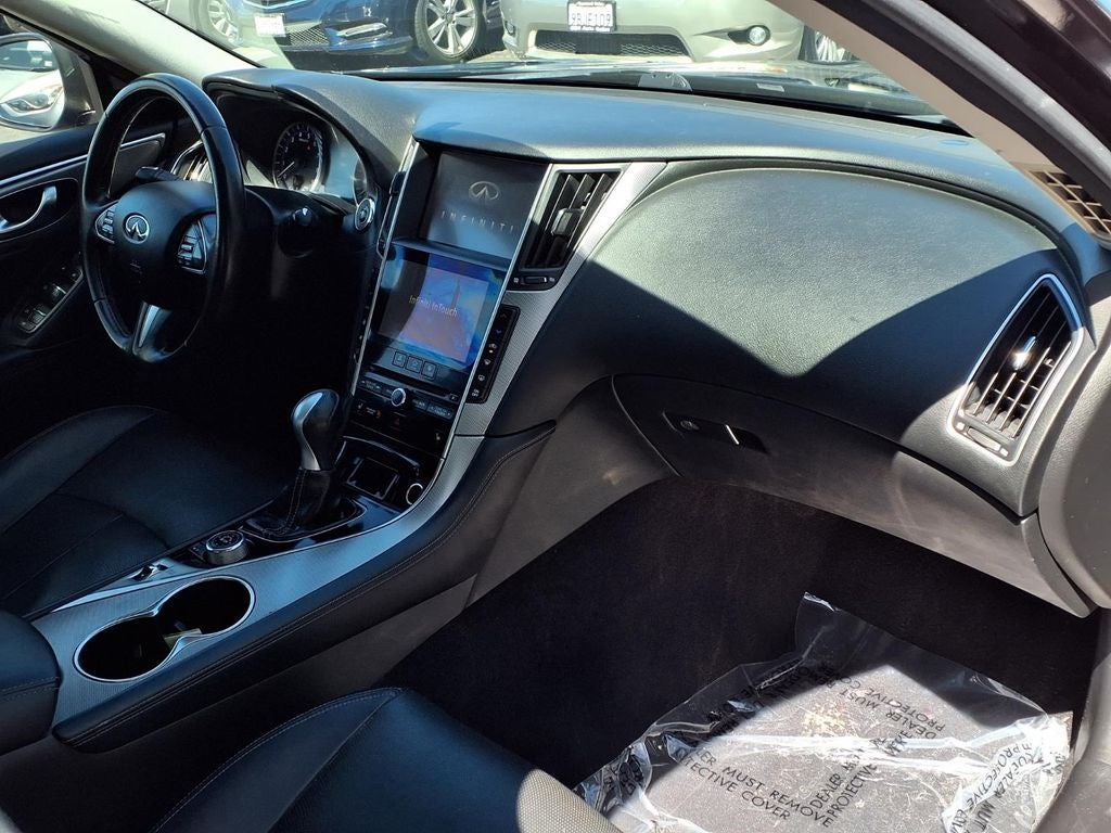 2015 INFINITI Q50 Hybrid Premium