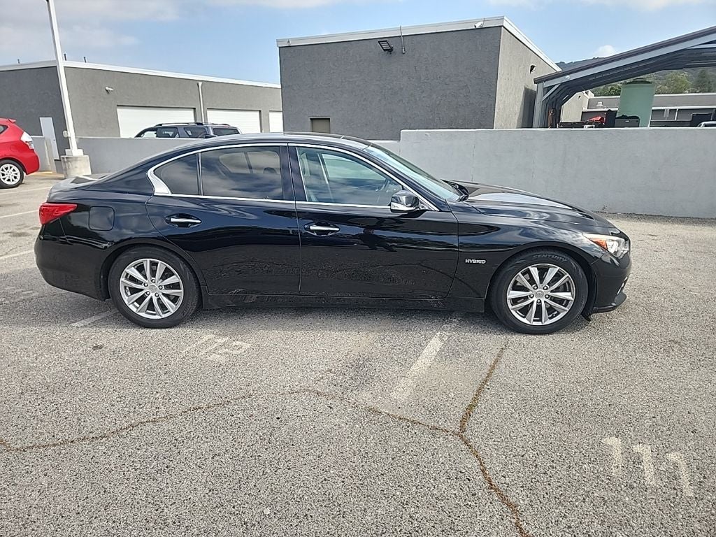2015 INFINITI Q50 Hybrid Premium