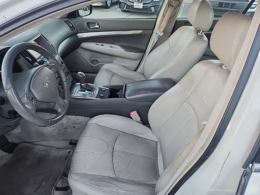 2011 INFINITI G37 Journey