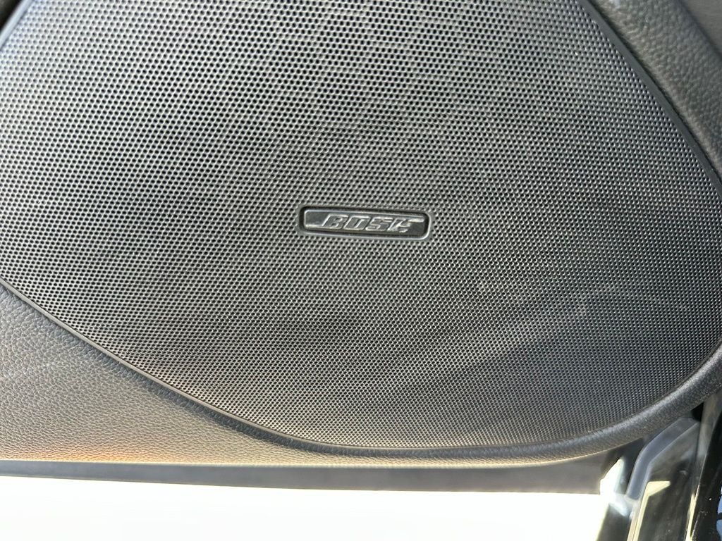 2015 INFINITI Q40 Base