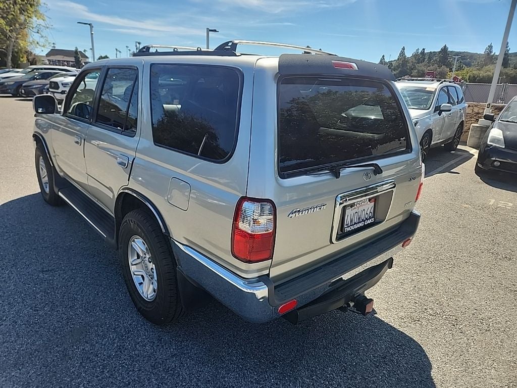 2002 Toyota 4Runner SR5