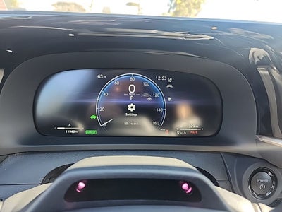 2025 Toyota Crown Signia Limited