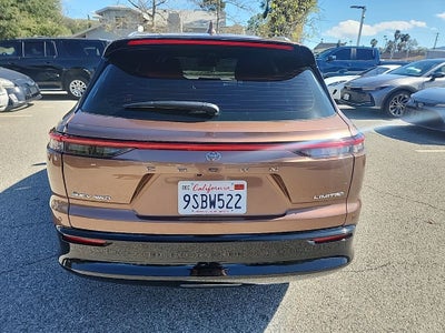 2025 Toyota Crown Signia Limited