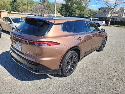 2025 Toyota Crown Signia Limited