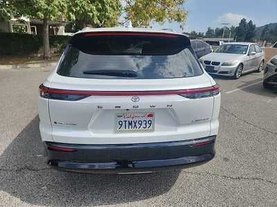 2025 Toyota Crown Signia Limited