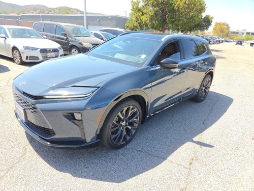 2025 Toyota Crown Signia Limited
