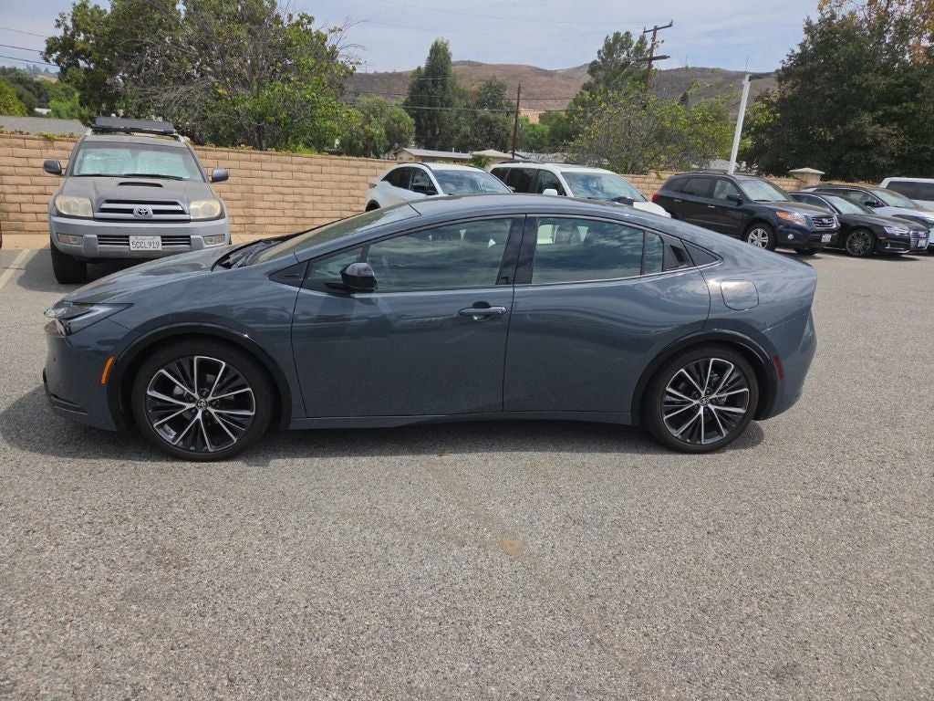 2024 Toyota Prius XLE