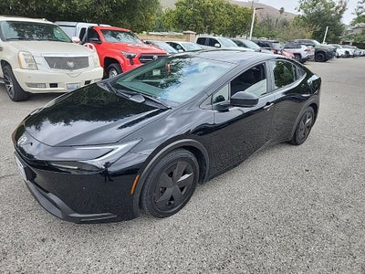 2023 Toyota Prius LE