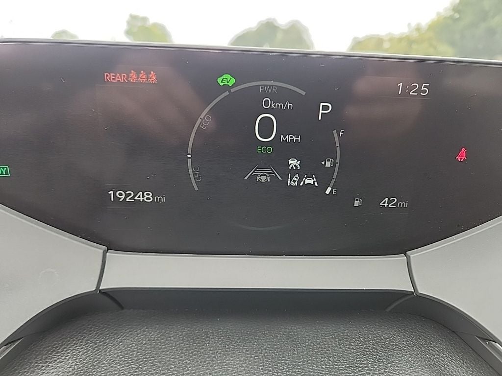 2023 Toyota Prius LE