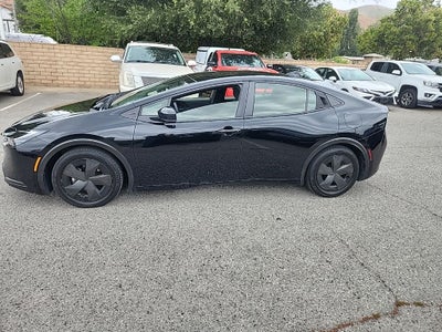 2023 Toyota Prius LE