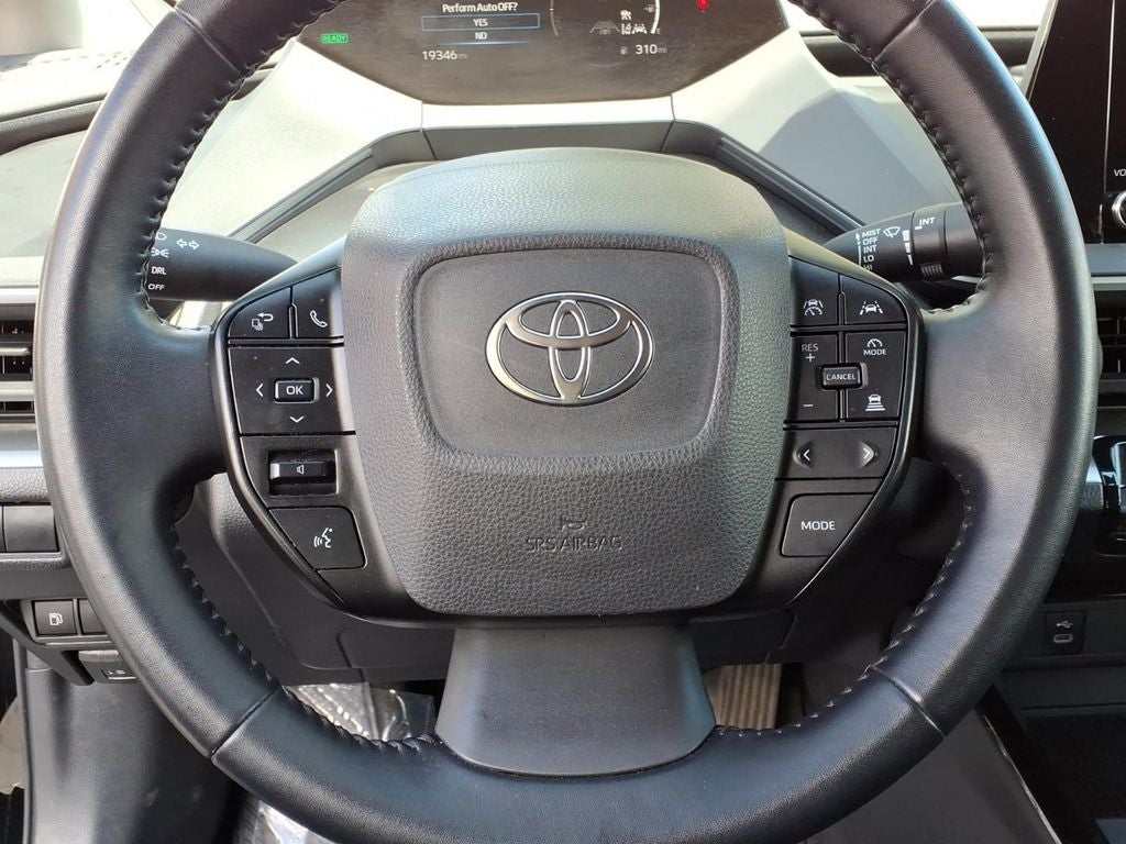 2023 Toyota Prius LE