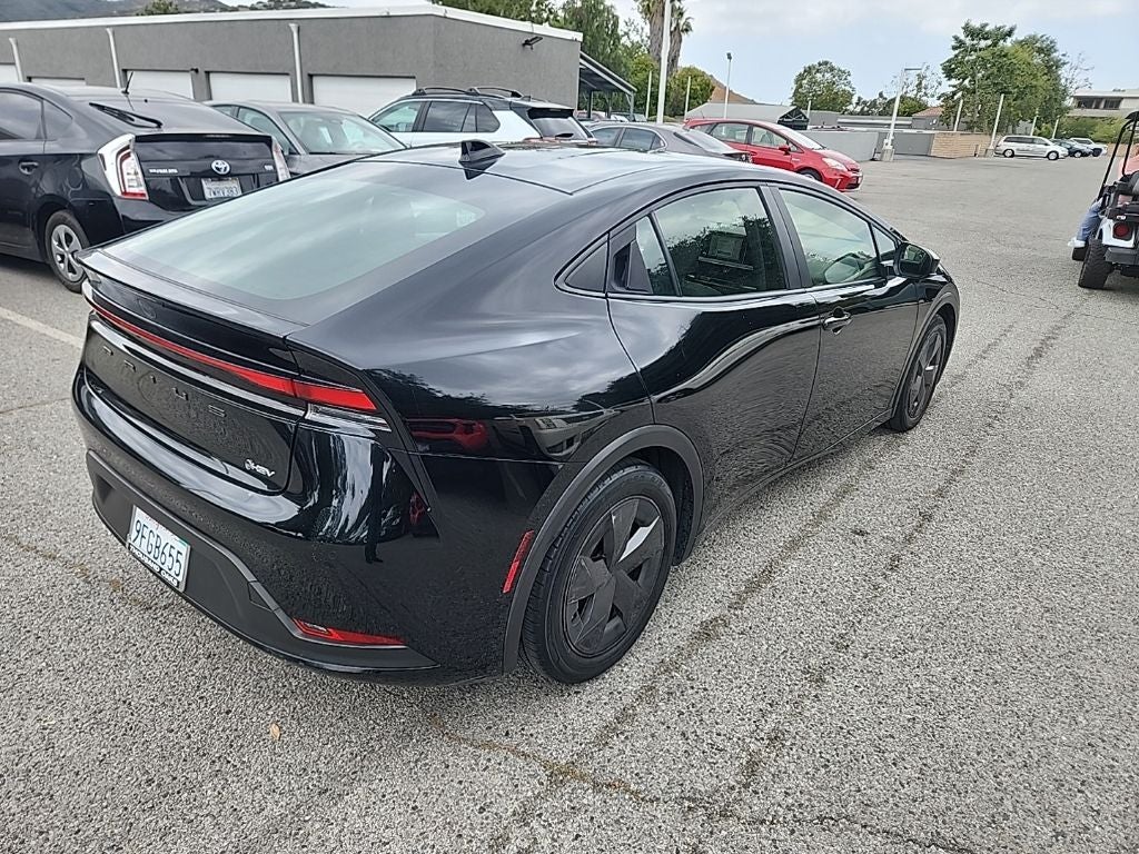 2023 Toyota Prius LE